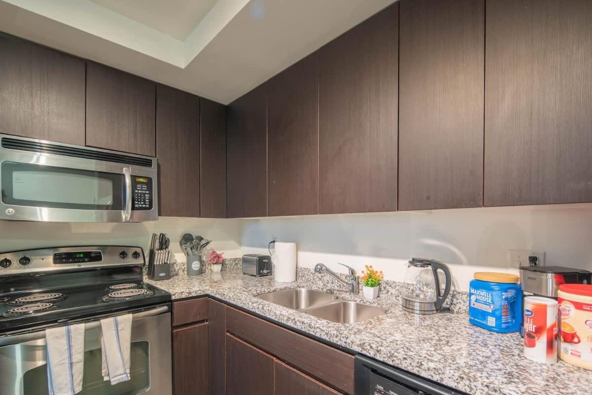 Apartment Charming 2bd - Downtown - Gym, Pool, Parking